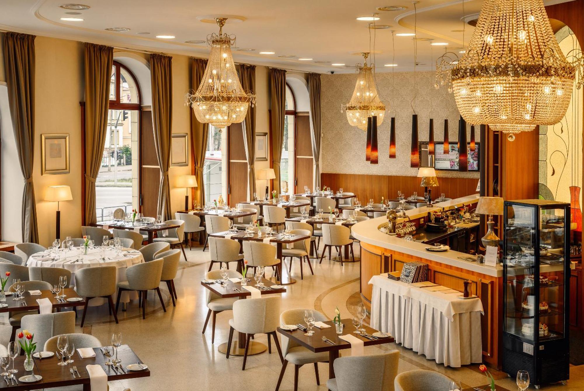 伊丽莎白酒店 Trenčín 外观 照片